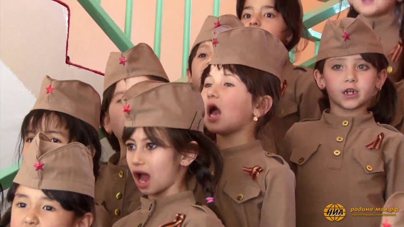 Малыши из Таджикистана поют «Смуглянку». Советский Союз жив.